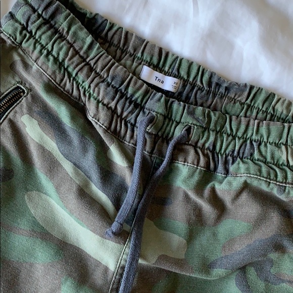 Camo Alix Pant - Picture 2 of 5